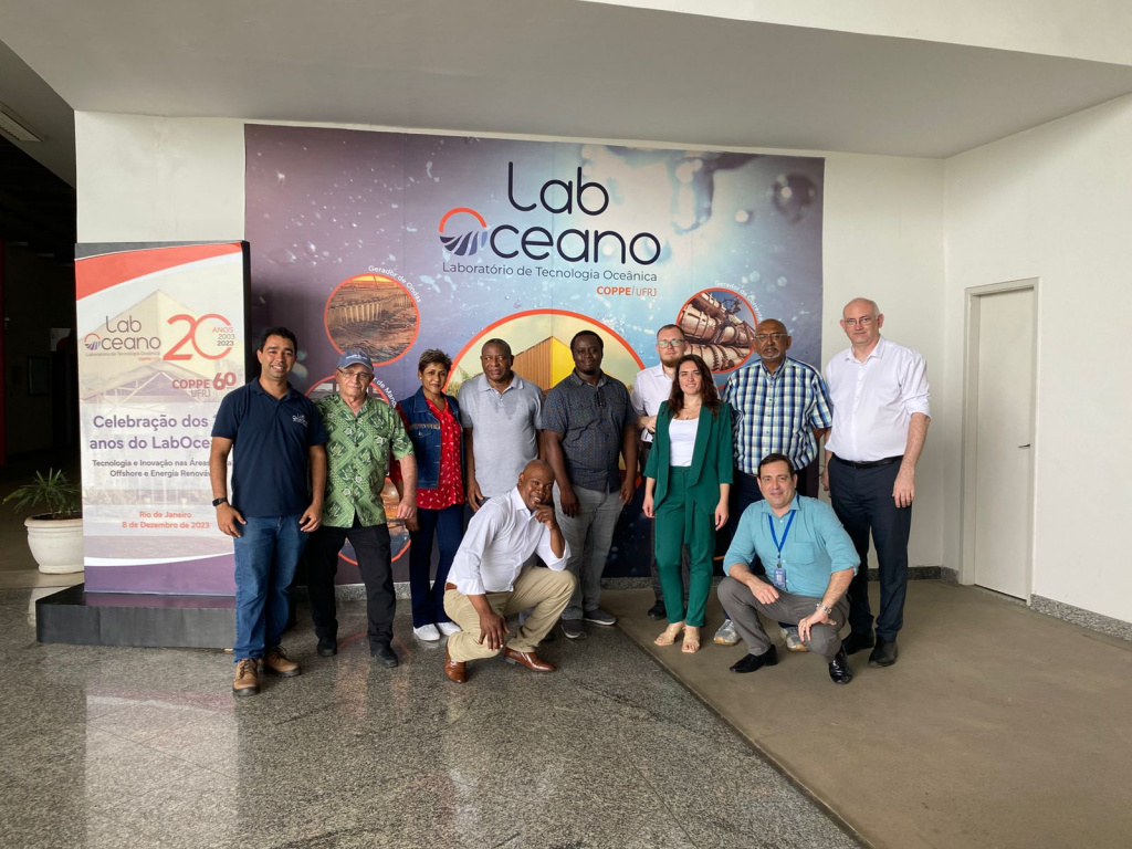 Рисунок 3 – Посещение участниками проекта лаборатории океанических технологий